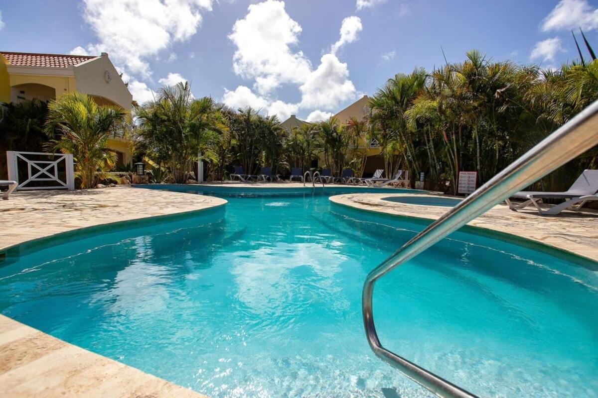 Caracara M2 Relax & Dive Resort Bonaire Village Playa Exterior foto